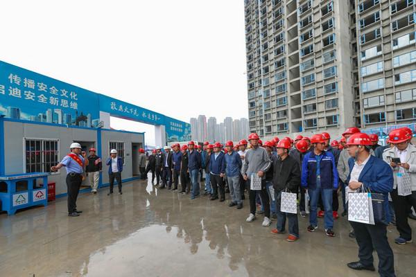 中建三局保利·領秀山項目舉辦甘肅省建設工程安全質量標準化暨精益建造觀摩會(圖6)