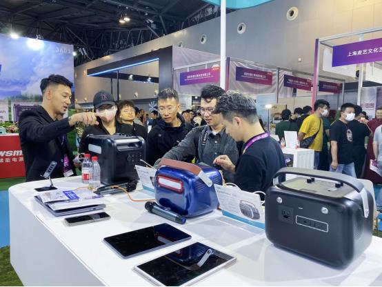 UIBI柚比正式發布SoundPower 1200戶外電源  開創聲音儲能新時代(圖4)