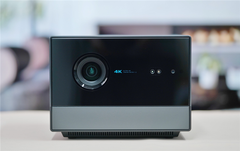 海思V811+全玻璃鏡頭是什么體驗！當貝F6評測：6K價位亮度最高的4K投影儀(圖1)